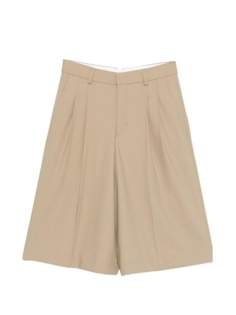 belt-loop pleated shorts