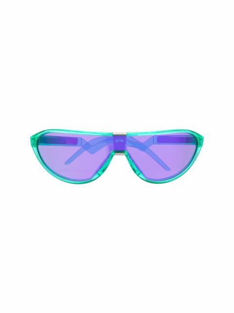 goggle-style sunglasses