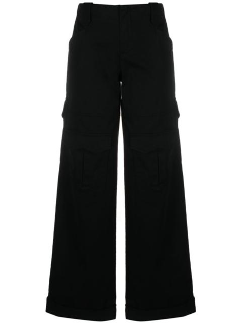 wide-leg cargo trousers