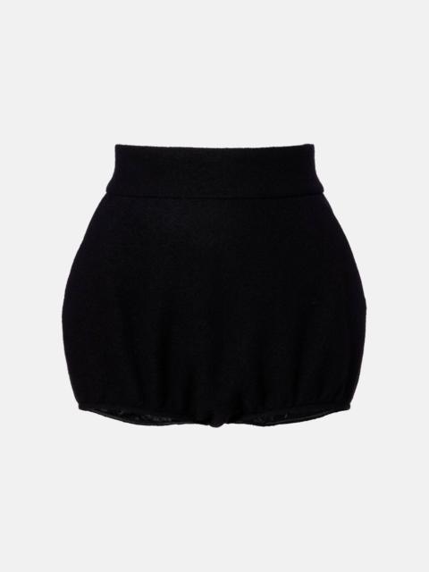 Virgin wool shorts