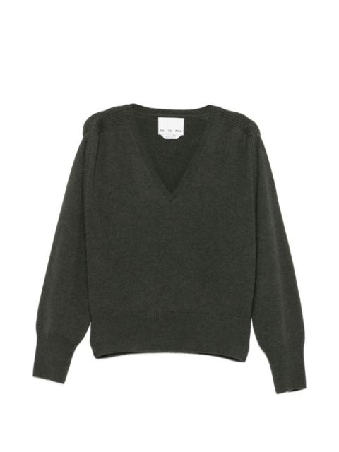 V-neck cashmere sweater