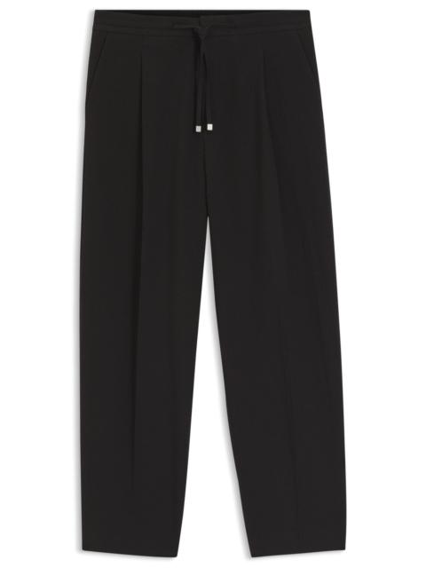 MODERN-FIT TROUSERS IN STRETCH-COTTON SEERSUCKER