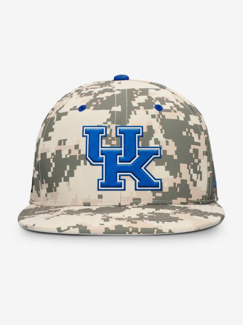 Kentucky Wildcats Dugout True Men’s Nike Dri-FIT College Fitted Hat