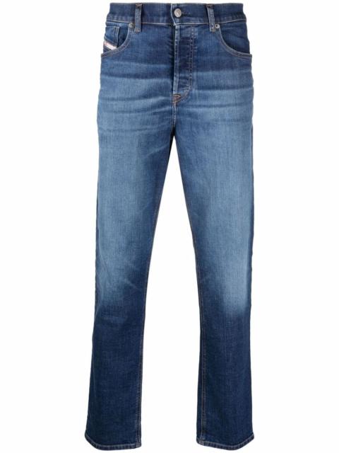D-Fining tapered jeans
