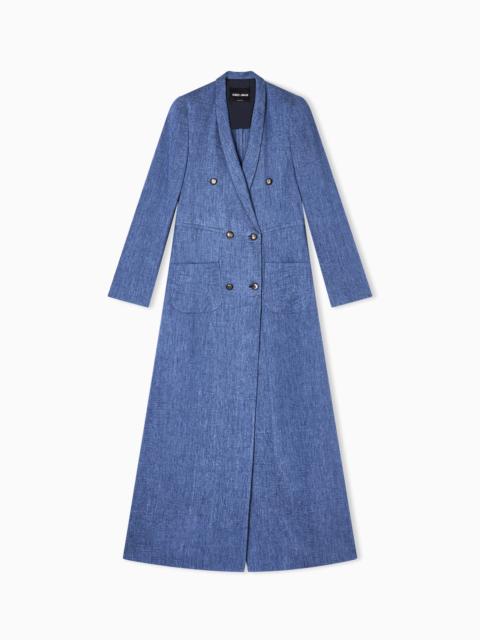 LONG DOUBLE-BREASTED COAT IN FADED LINEN, VISCOSE AND SILK CRÊPE.