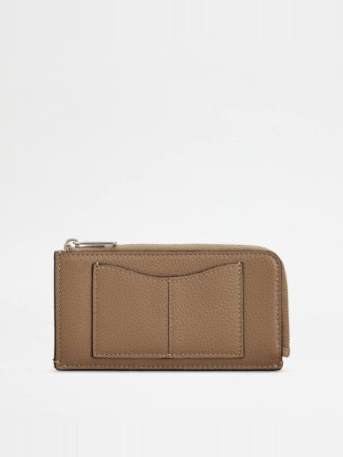 CARD HOLDER IN LEATHER - BEIGE