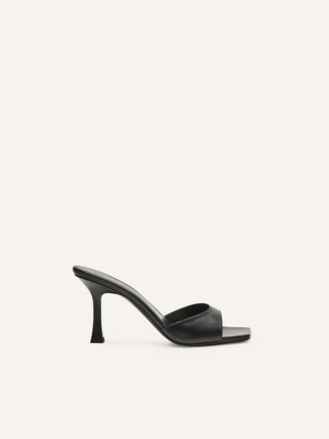 Thin leather mule in black leather