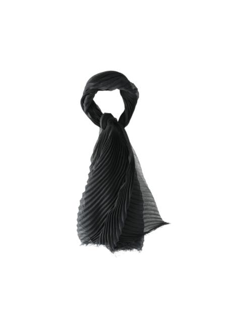pleated scarf