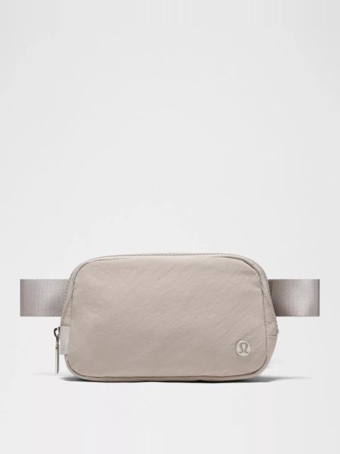 Everywhere Belt Bag with Long Strap 1L