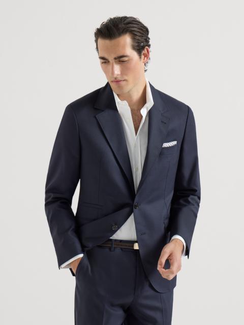 Lightweight cashmere blazer