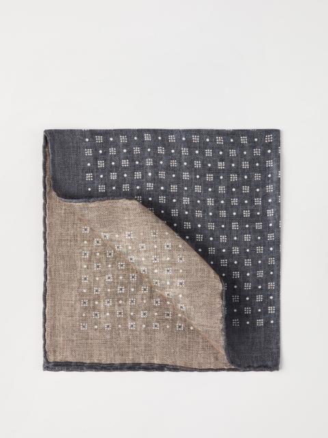 Silk patterned pocket square