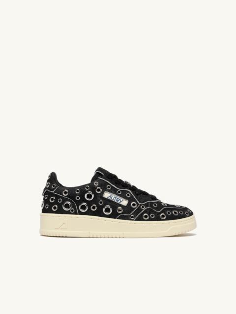 MEDALIST LOW SNEAKERS IN BLACK SUEDE WITH STUDS