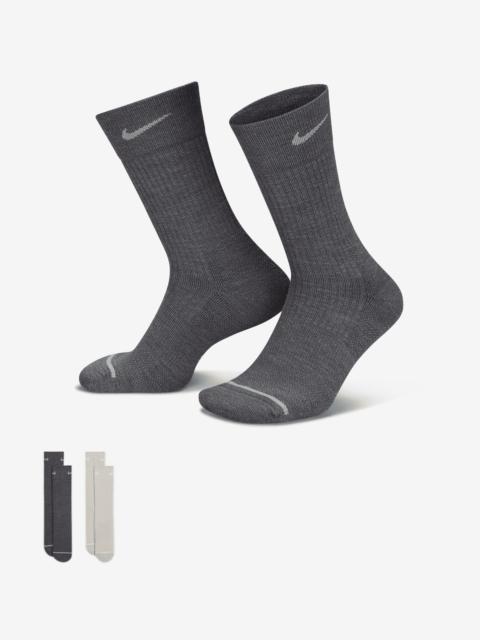 Nike Everyday Wool Cushioned Crew Socks (2 Pairs)