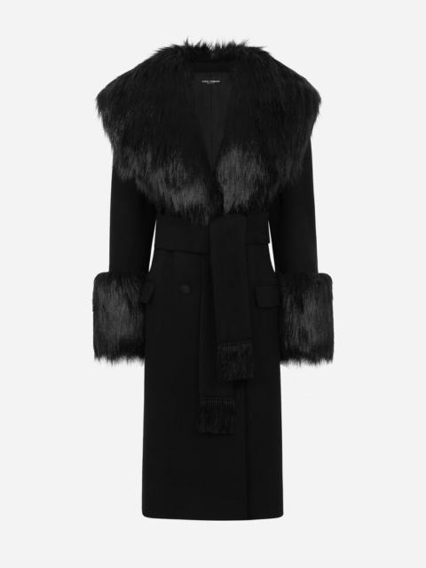 Wool and cashmere coat with faux fur collar