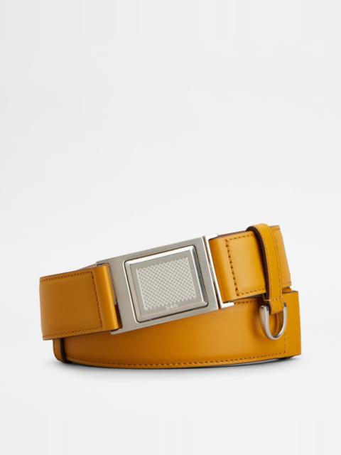 BELT IN LEATHER - YELLOW