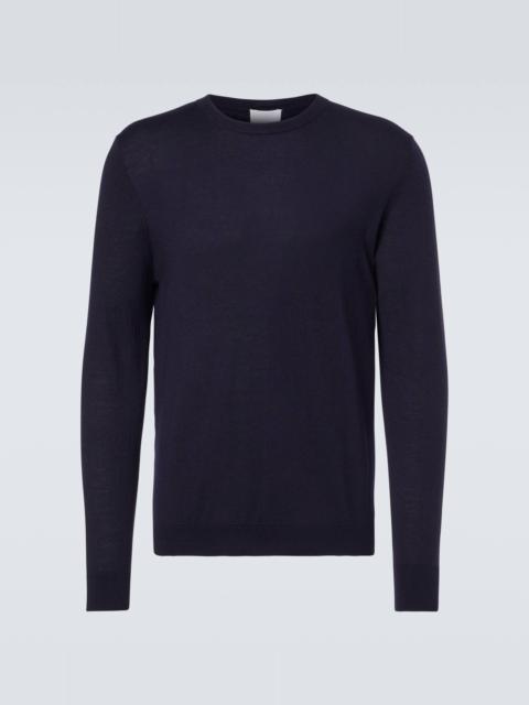 Virgin wool sweater