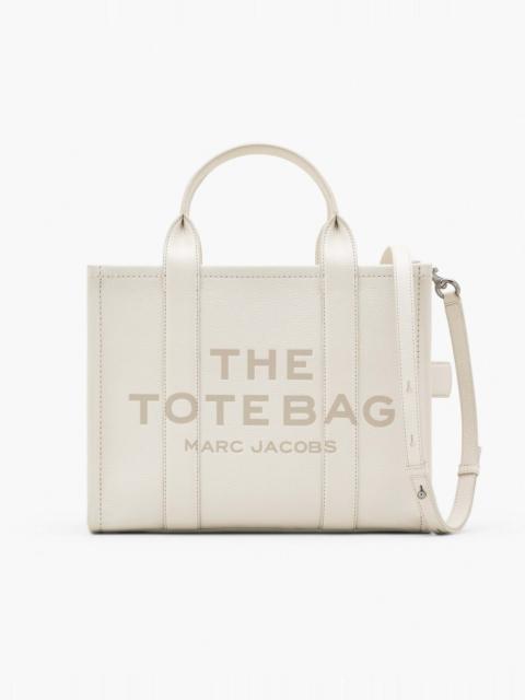 THE LEATHER MEDIUM TOTE BAG