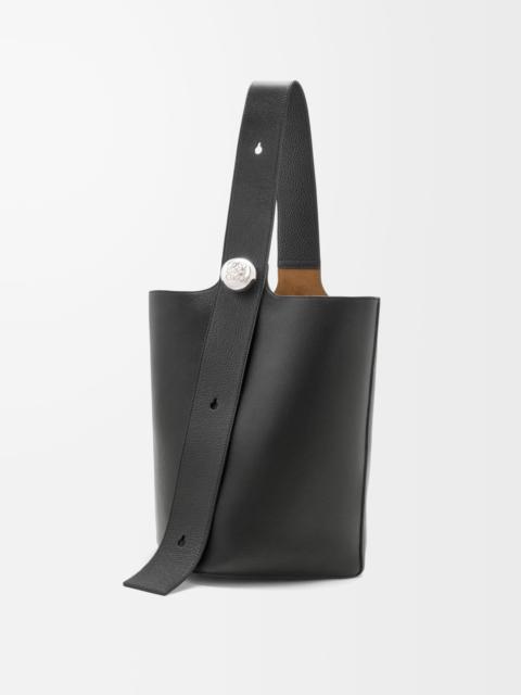 Large Pebble bucket in supple grained calfskin