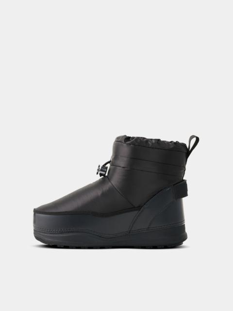 Meribel Snow boots in Black
