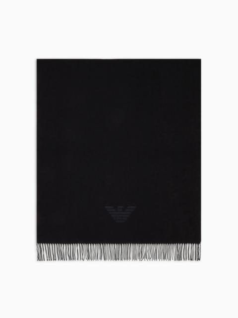 Fringed scarf with eagle print