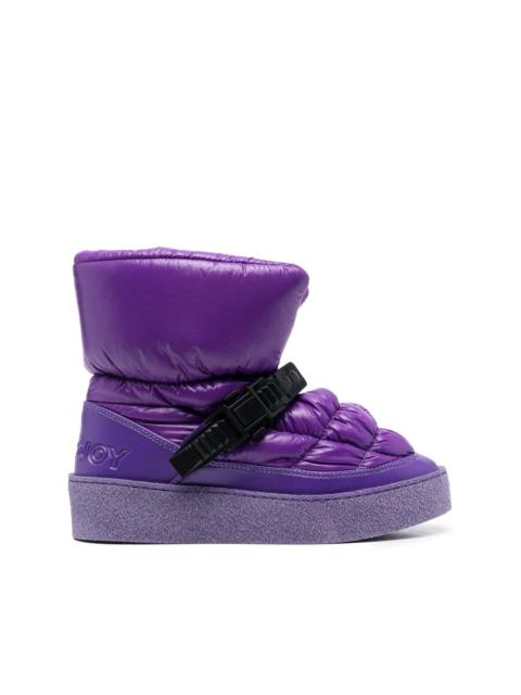 ankle padded-design ski boots