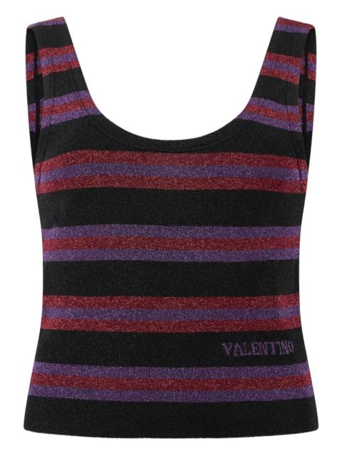 scoop-neck sleeveless tank