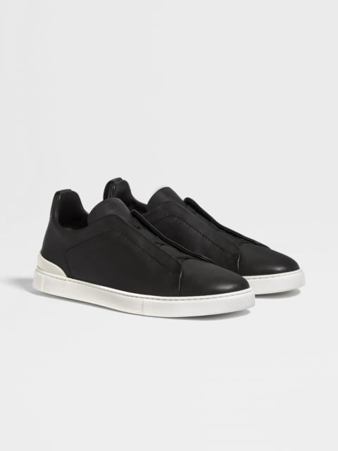 BLACK TRIPLE STITCH™ SECONDSKIN SNEAKERS