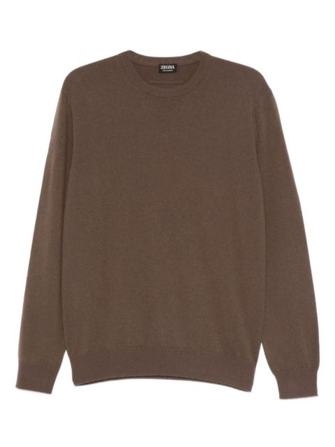 round-neck long-sleeve sweater