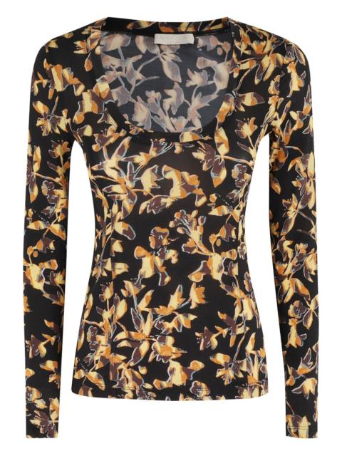 floral-print t-shirt