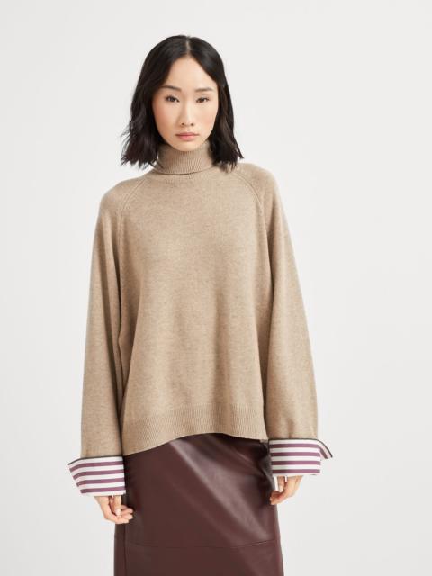 Cashmere turtleneck sweater with shiny shirt details