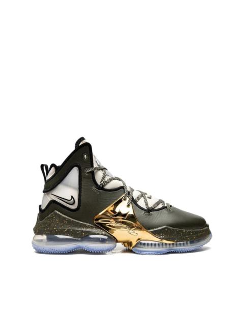 Nike LeBron 19  display picture 1