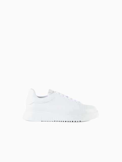 Tumbled leather sneakers