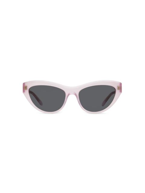 cat-eye sunglasses