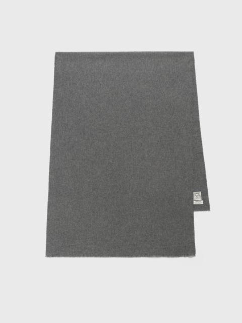 Wide classic wool scarf mid grey