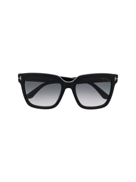 square-frame tinted sunglasses