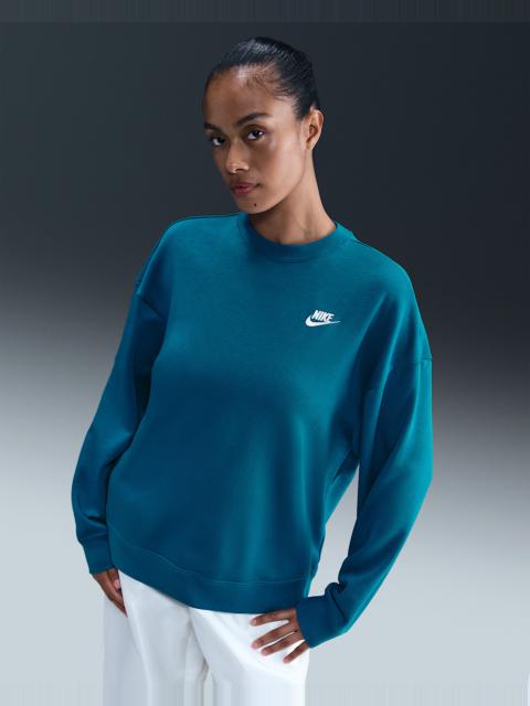 Nike Sportswear Club Fleece Women's Loose Crew-Neck Sweatshirt