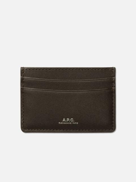 ANDRÉ CARDHOLDER