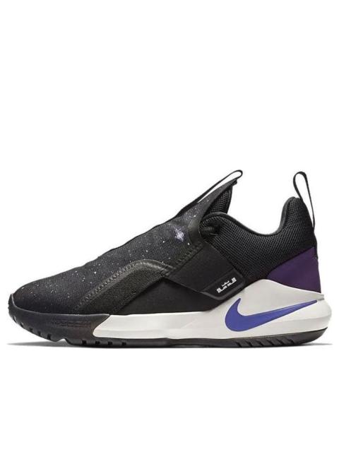 Nike Ambassador 11 'Galaxy' AO2920-004