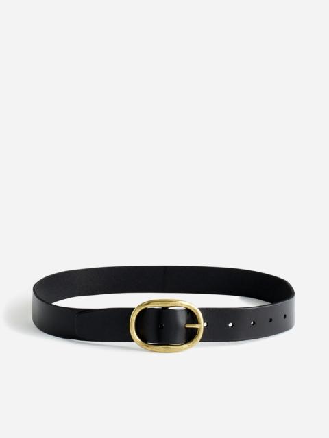 Oval-Buckle Belt