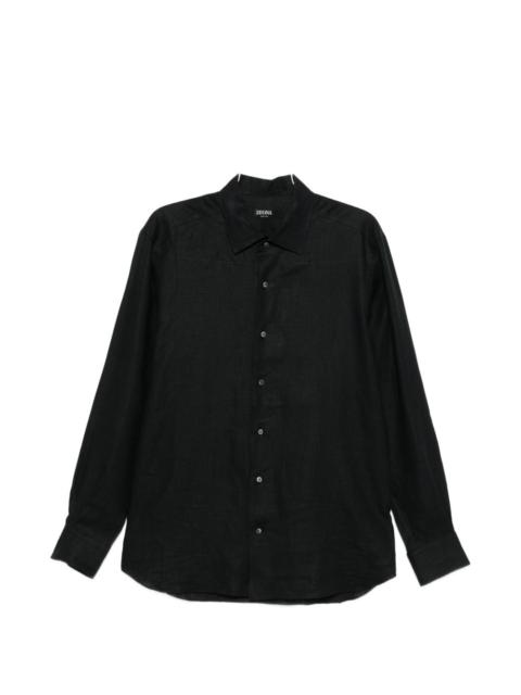 buttoned shirt