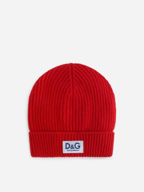 Knit cashmere hat with D&G patch