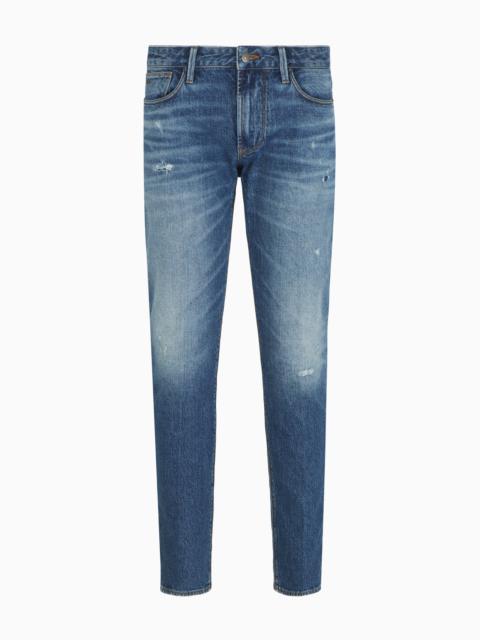 J06 SLIM-FIT, WASHED STRETCH-DENIM JEANS WITH RIPS AND VEINING