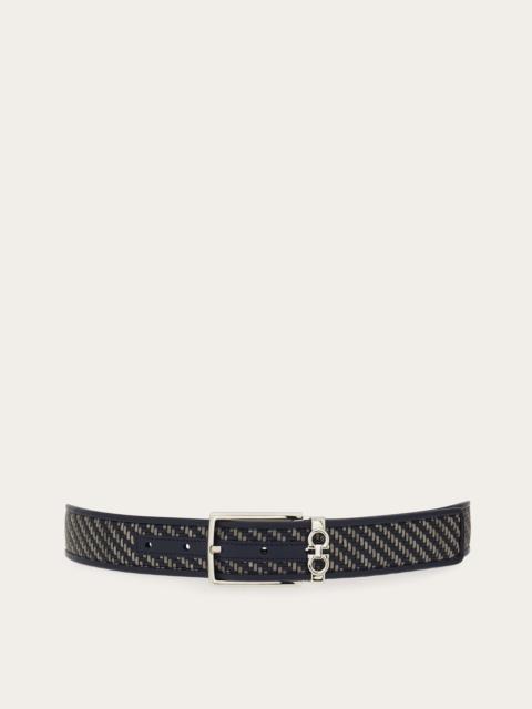 Adjustable belt