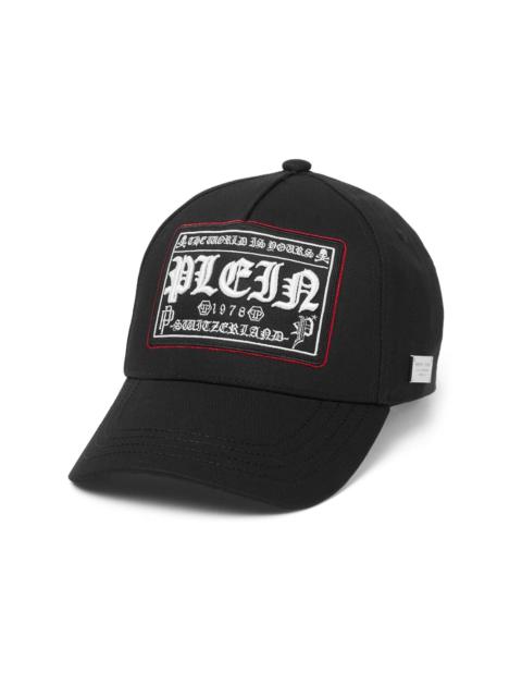 logo-embroidered cap