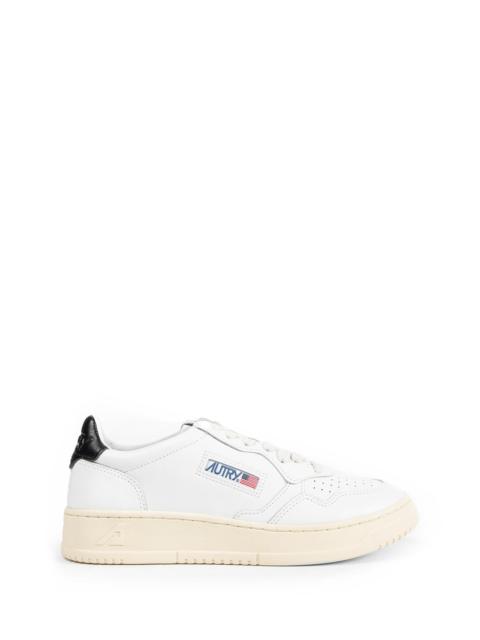 Medalist Low Sneakers