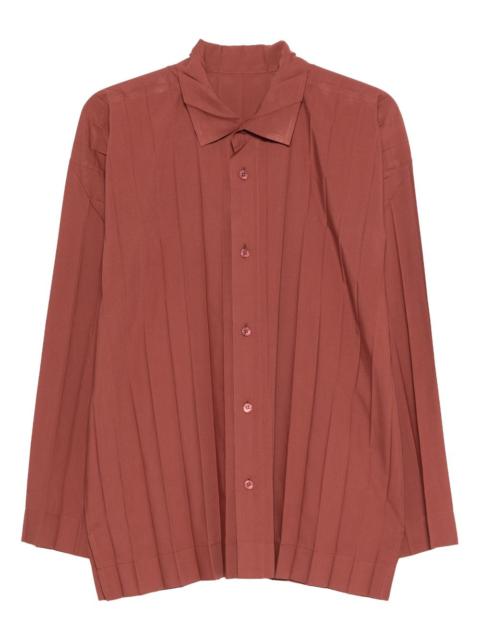 pleated shirt