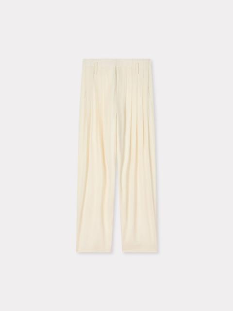Pleated pants in virgin wool