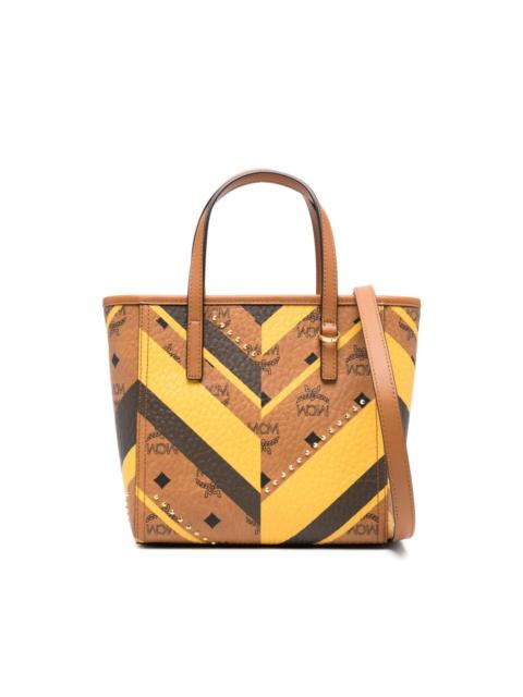 chevron-pattern studded tote bag