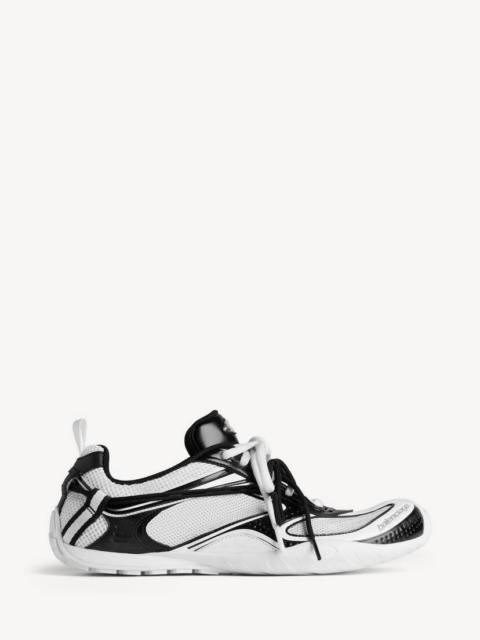 Women's Radar Sneaker in White/black