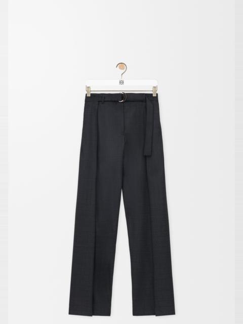Belted trousers in wool